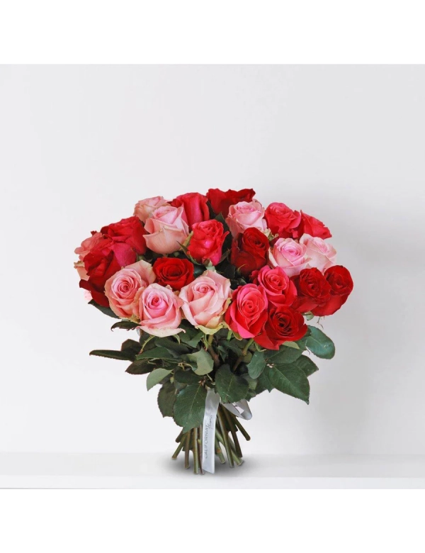 Buchet 25 trandafiri rosii si roz 