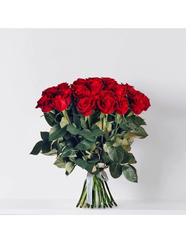 Buchet 23 trandafiri rosii