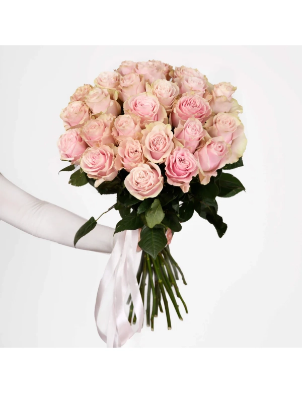 Buchet cu 25 trandafiri roz 