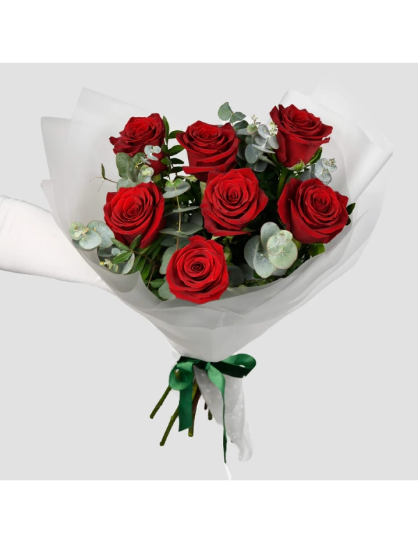 Buchet 7 trandafiri rosii 