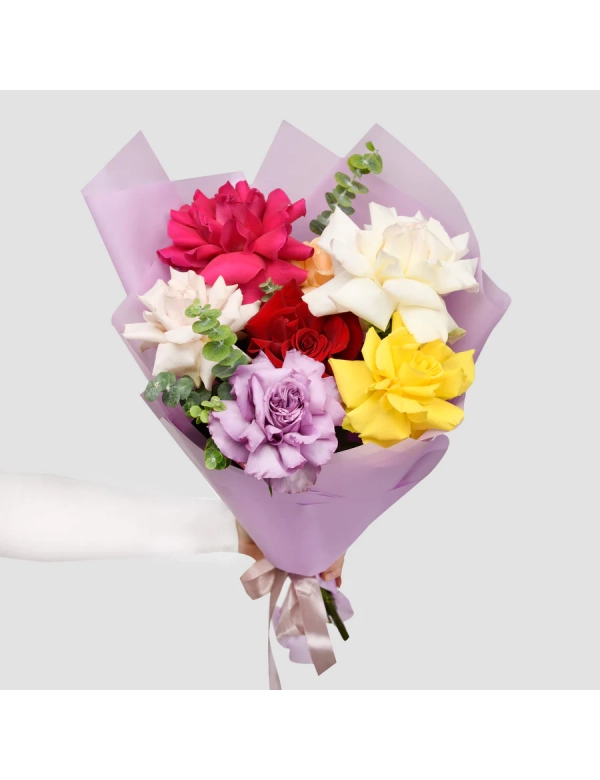 Buchet cu trandafiri speciali multicolori 